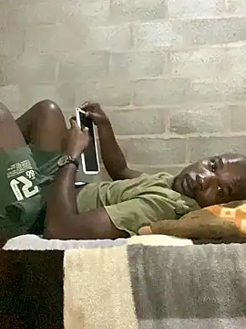 Snapshot of Ndodemnyama@xh chatting on 11.09.25 Ndodemnyamaxh online show from 11.09.25