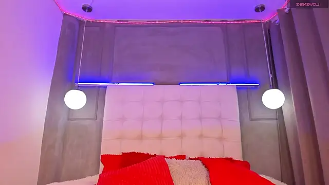 Snapshot of im_zayn_ chatting on 12.16.25 im zayn online show from 12.16.25