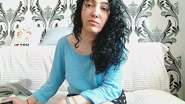 CharmingPearl online show from 03.17.26