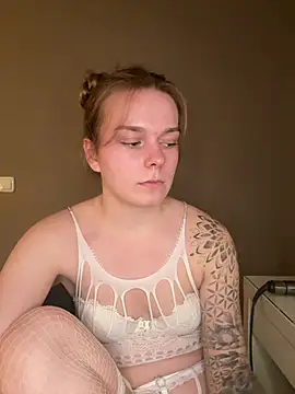 LisaFreierxx online show from 02.22.26