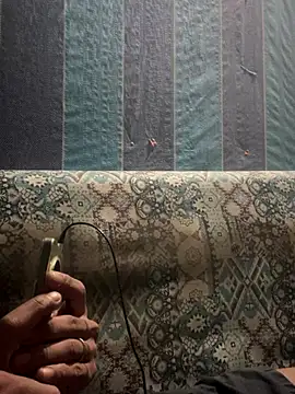 Snapshot of Robiwahyudi12345 chatting on 12.17.25 Robiwahyudi12345 online show from 12.17.25