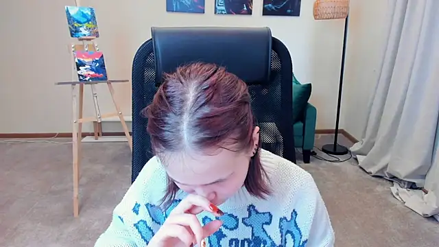 Snapshot of BlairAmmon chatting on 11.03.25 BlairAmmon online show from 11.03.25