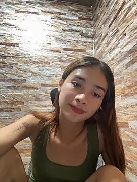 Snapshot of Kimparaka chatting on 11.03.25 Kimparaka online show from 11.03.25