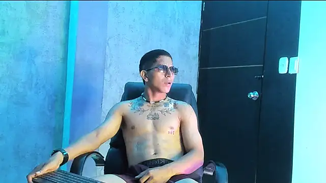 soy Aron online show from 11.07.25