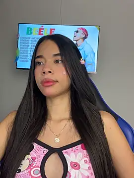 Snapshot of Milleradhara24 chatting on 01.14.26 Milleradhara24 online show from 01.14.26