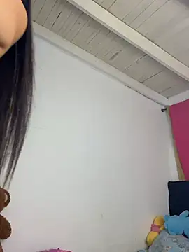 Snapshot of Milleradhara24 chatting on 01.17.26 Milleradhara24 online show from 01.17.26