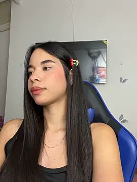 Snapshot of Milleradhara24 chatting on 02.08.26 Milleradhara24 online show from 02.08.26