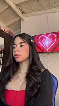 Snapshot of Milleradhara24 chatting on 02.14.26 Milleradhara24 online show from 02.14.26