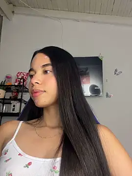 Snapshot of Milleradhara24 chatting on 02.22.26 Milleradhara24 online show from 02.22.26