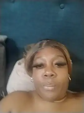 BiancaClarkson online show from 11.05.25