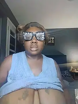 BiancaClarkson online show from 11.11.25