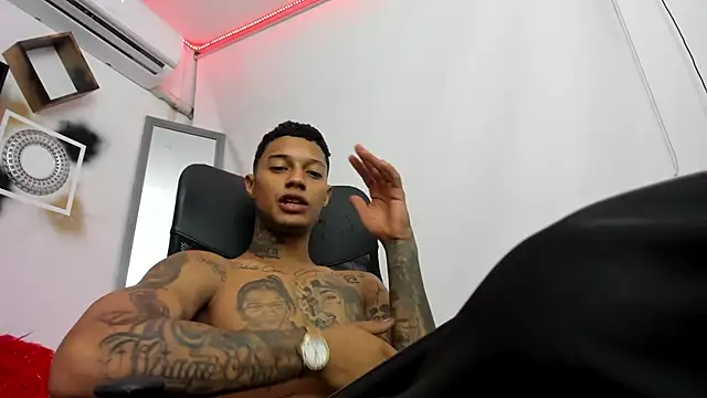 YuleimysAndAlex online show from 11.06.25