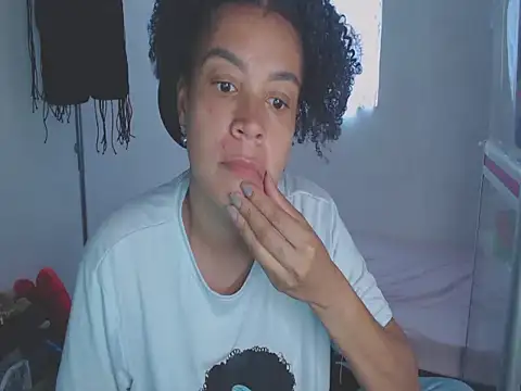 shayna cute online show from 05.08.26