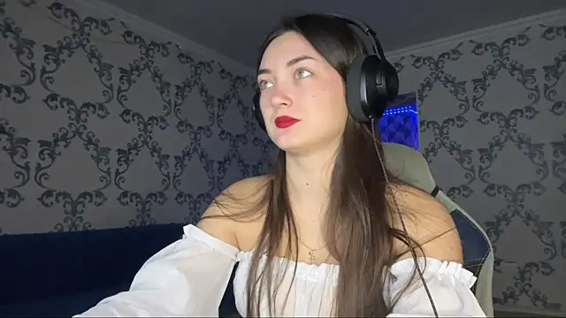 TwotyBright online show from 01.13.26