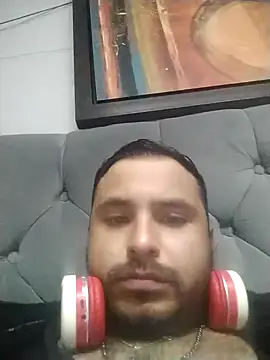 Snapshot of KARNEs24666 chatting on 11.17.25 KARNEs24666 online show from 11.17.25