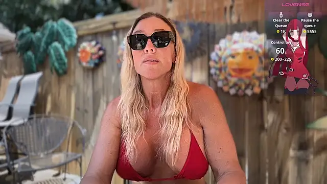 ChrisTinaBruce online show from 07.05.26