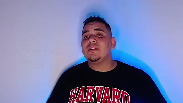 Snapshot of Dante_Valcur chatting on 11.02.25 Dante Valcur online show from 11.02.25