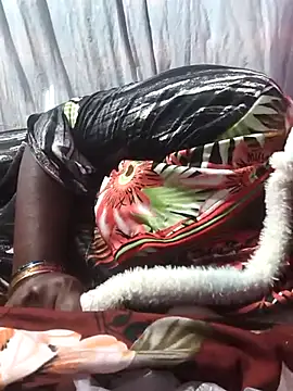 hyd couple7878 online show from 04.24.26