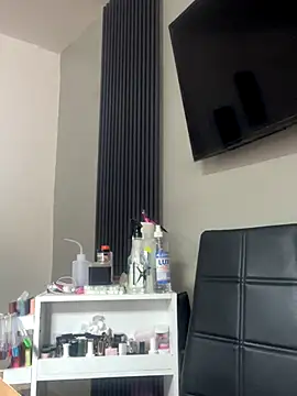 Snapshot of tata_jhonns chatting on 11.12.25 tata jhonns online show from 11.12.25