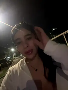 Snapshot of tata_jhonns chatting on 11.27.25 tata jhonns online show from 11.27.25