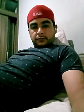 Snapshot of Yerackhip chatting on 02.01.26 Yerackhip online show from 02.01.26