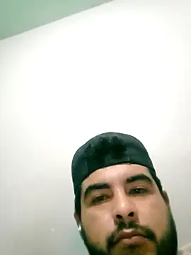 Snapshot of Yerackhip chatting on 02.15.26 Yerackhip online show from 02.15.26