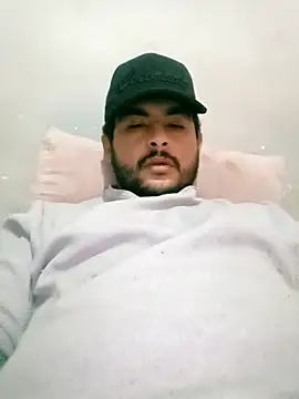 Snapshot of Yerackhip chatting on 02.22.26 Yerackhip online show from 02.22.26