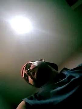 Snapshot of Yerackhip chatting on 03.04.26 Yerackhip online show from 03.04.26