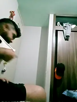 Snapshot of Yerackhip chatting on 03.12.26 Yerackhip online show from 03.12.26