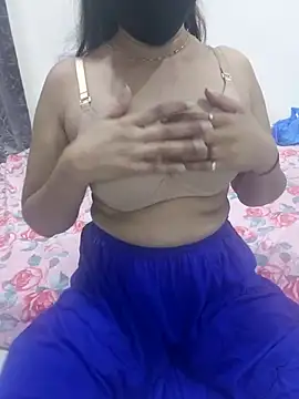 Aarti909090 online show from 05.01.26