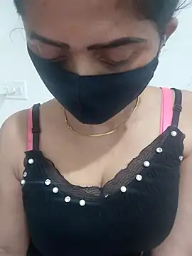Aarti909090 online show from 07.04.26