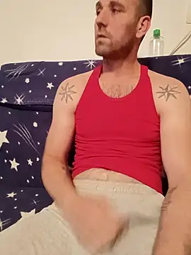 Snapshot of Baiat_Finut1 chatting on 11.10.25 Baiat Finut1 online show from 11.10.25