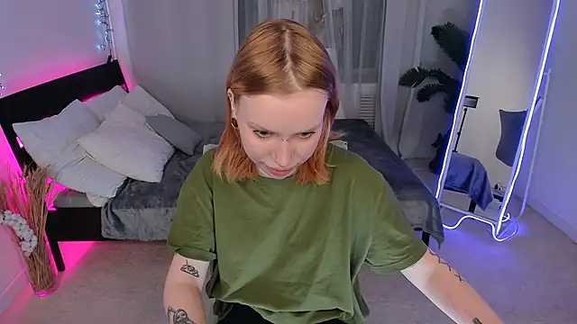 NaomiRosss online show from 11.08.25