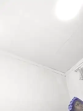 Snapshot of SweetSavage18 chatting on 02.09.26 SweetSavage18 online show from 02.09.26