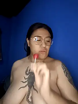 Snapshot of Gabyy_Gabby_ chatting on 11.02.25 Gabyy Gabby  online show from 11.02.25