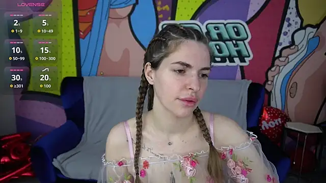 Snapshot of DanielaReign chatting on 02.19.26 DanielaReign online show from 02.19.26