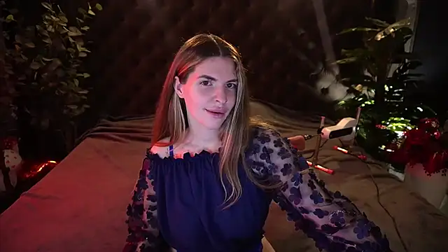 Snapshot of DanielaReign chatting on 03.03.26 DanielaReign online show from 03.03.26