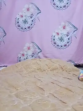 Snapshot of sdlmona chatting on 12.16.25 sdlmona online show from 12.16.25