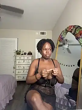 ladiosa selene online show from 03.16.26