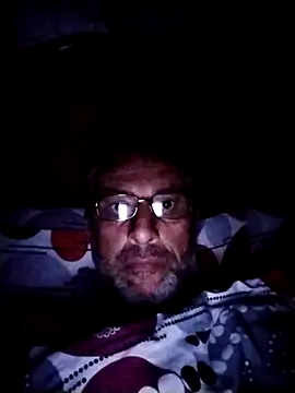 Snapshot of KAXABE11 chatting on 11.16.25 KAXABE11 online show from 11.16.25