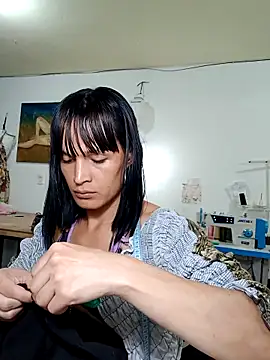 PaulinaLondra2 online show from 11.27.25