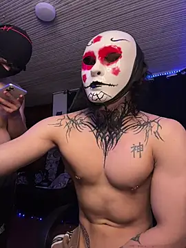 Snapshot of kenshintr chatting on 11.13.25 kenshintr online show from 11.13.25