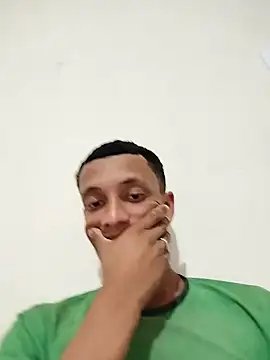 Snapshot of FLECKIN chatting on 12.18.25 FLECKIN online show from 12.18.25