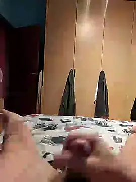 Snapshot of Cini75 chatting on 11.28.25 Cini75 online show from 11.28.25