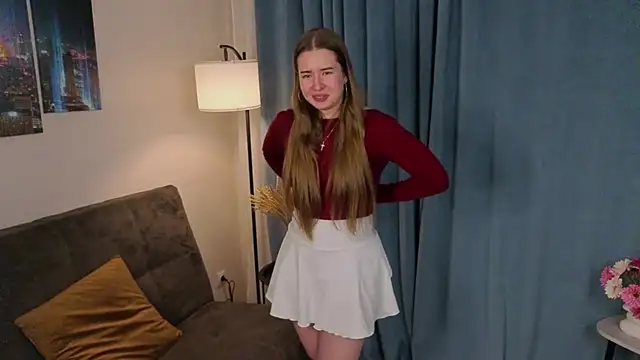 Snapshot of MowasaBritten chatting on 01.12.26 MowasaBritten online show from 01.12.26