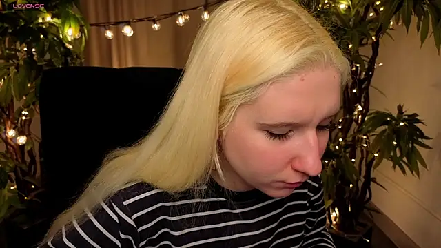 JoanneSmith online show from 12.22.25