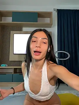 VickyM99 online show from 04.30.26