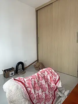 Snapshot of Emily_6783 chatting on 11.07.25 Emily 6783 online show from 11.07.25