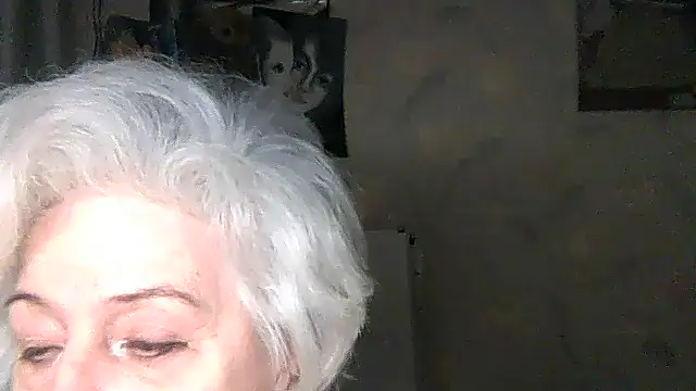 ValeriaKroww online show from 11.05.25