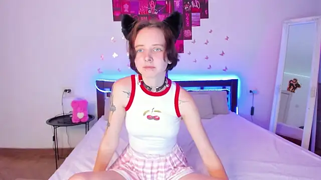 OliviaFlex online show from 11.06.25